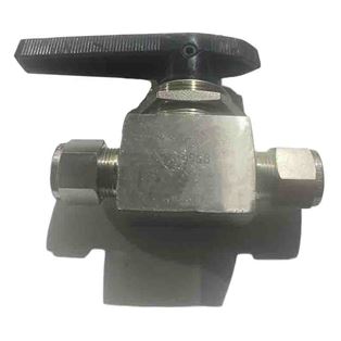 SS-45S8, 40 Series One-Piece Instrumentation  On-Off (2-Way) Ball Valve Fractional Swagelok Tube Fittings 1/2"